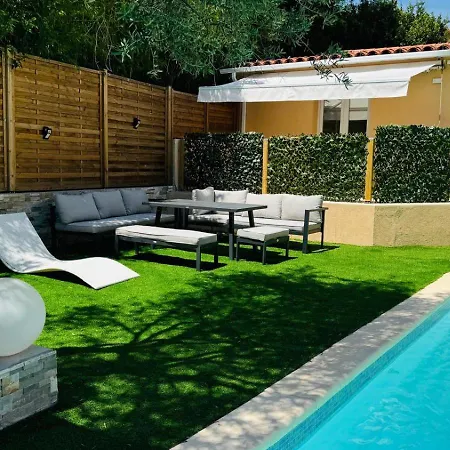 La De Ck Hébergement de vacances